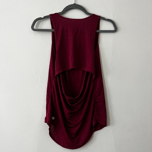Lululemon tank top size 4 - Picture 2 of 2
